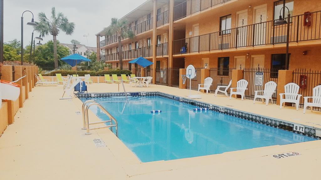 Days Inn Pensacola North Ferry Pass Exterior foto